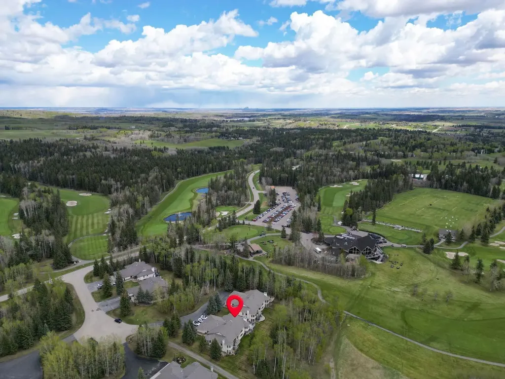 22 Sunset Way Priddis Greens AB T0L 1W3