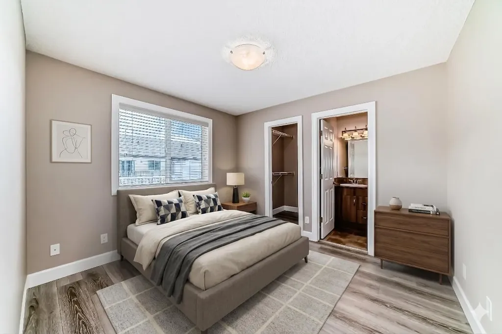 553 Windstone Common SW Airdrie AB T4B 3T3