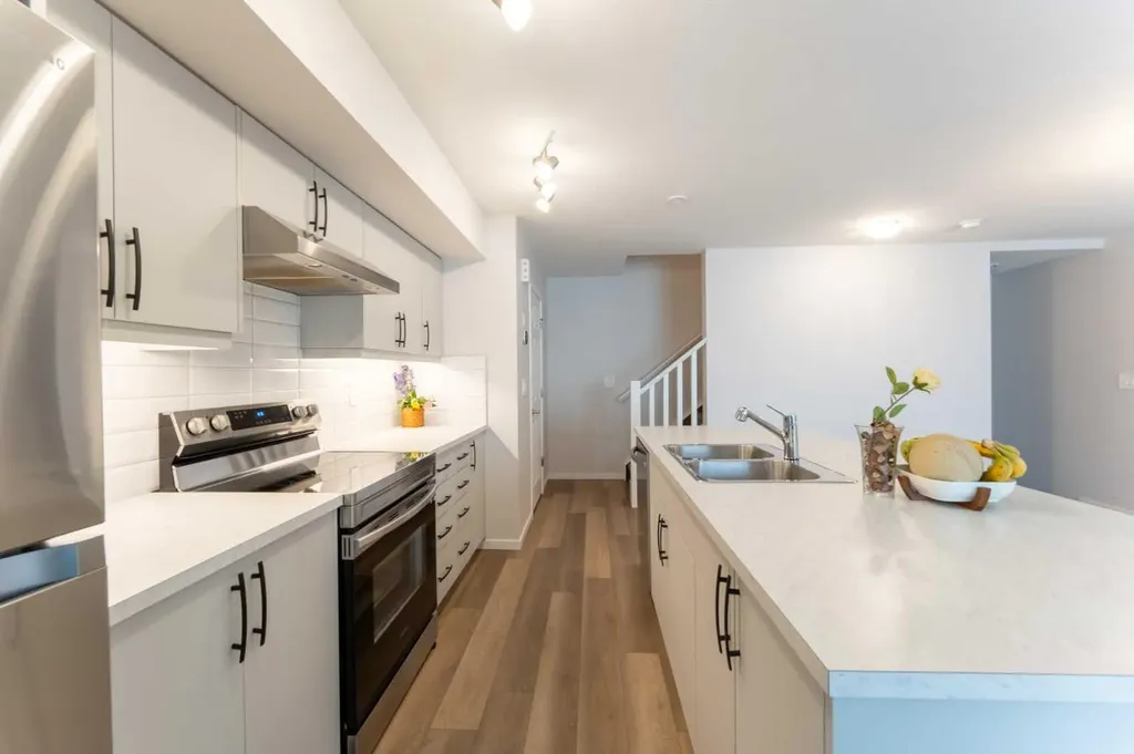 510 Windbury Place SW Airdrie AB T4B 5J5