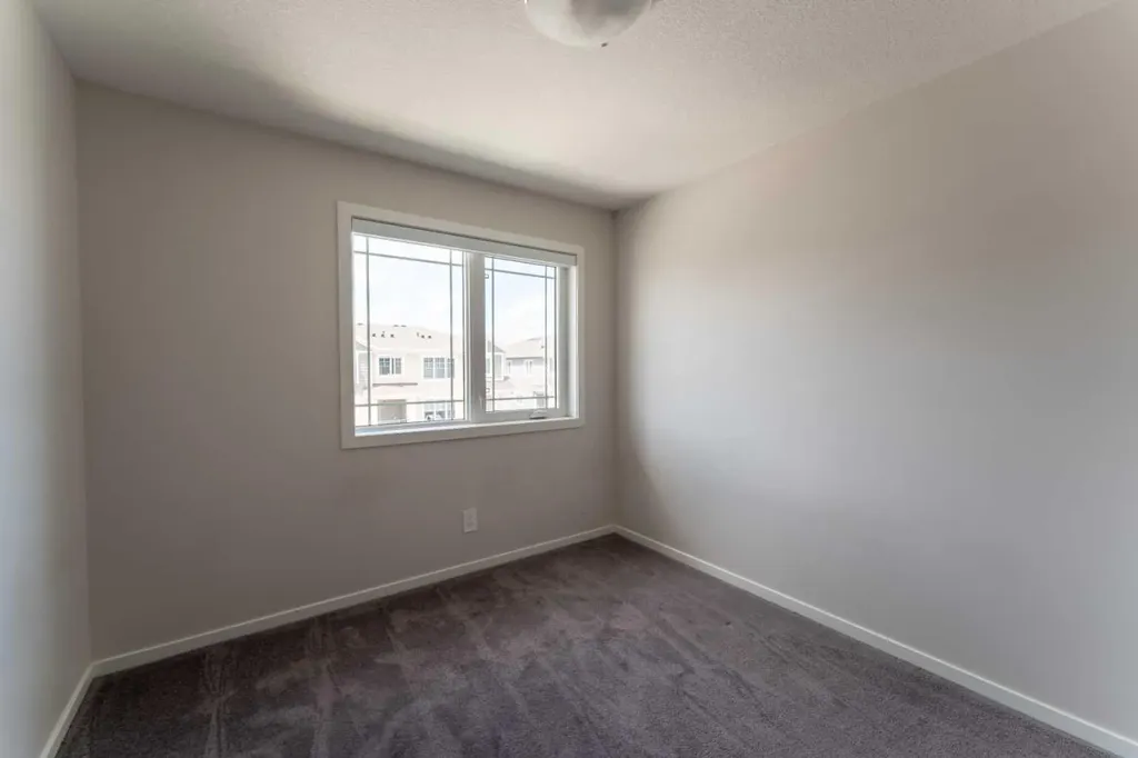 510 Windbury Place SW Airdrie AB T4B 5J5