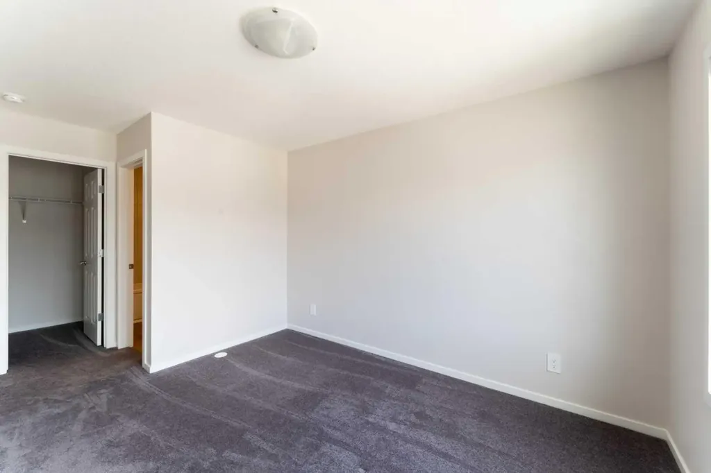 510 Windbury Place SW Airdrie AB T4B 5J5
