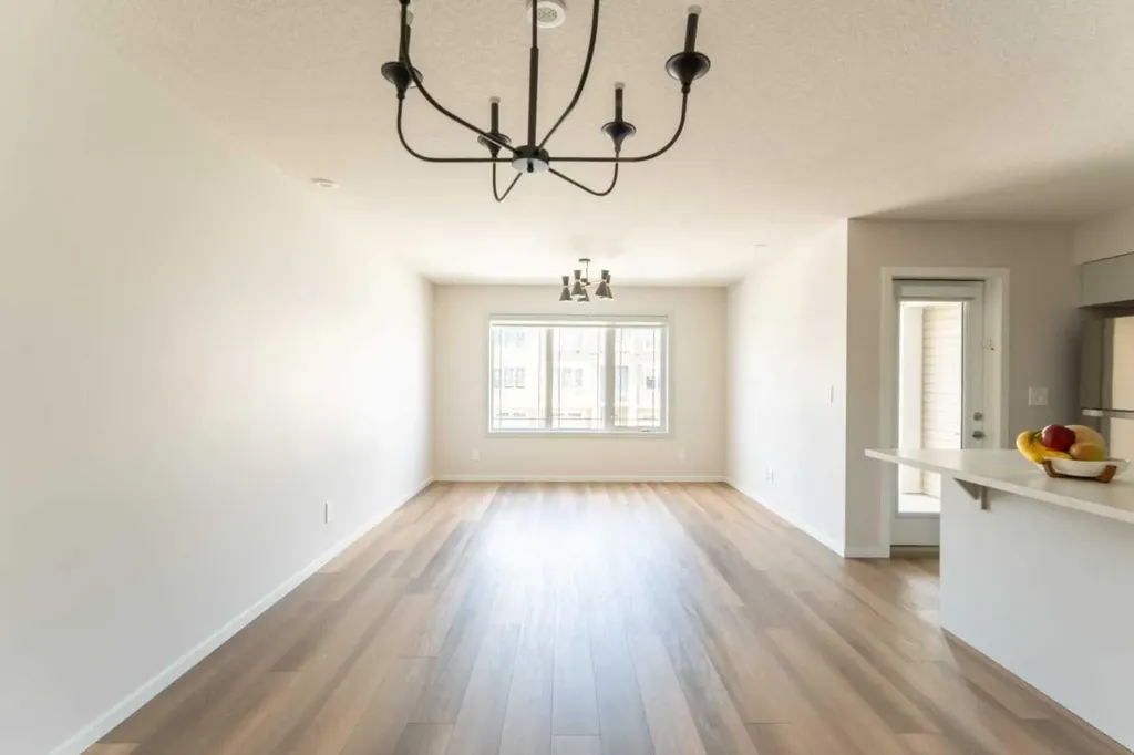 510 Windbury Place SW Airdrie AB T4B 5J5