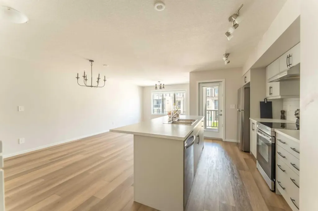 510 Windbury Place SW Airdrie AB T4B 5J5
