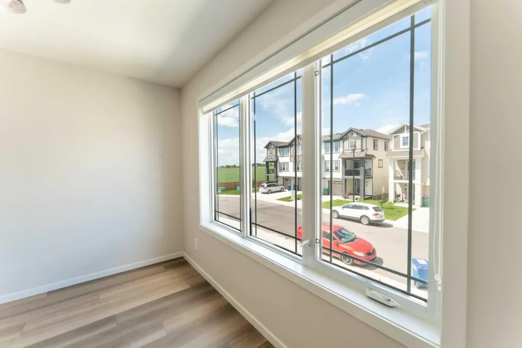 510 Windbury Place SW Airdrie AB T4B 5J5