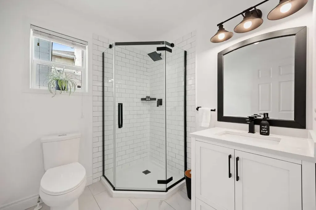 116 Cove Road Chestermere AB T1X 1E4