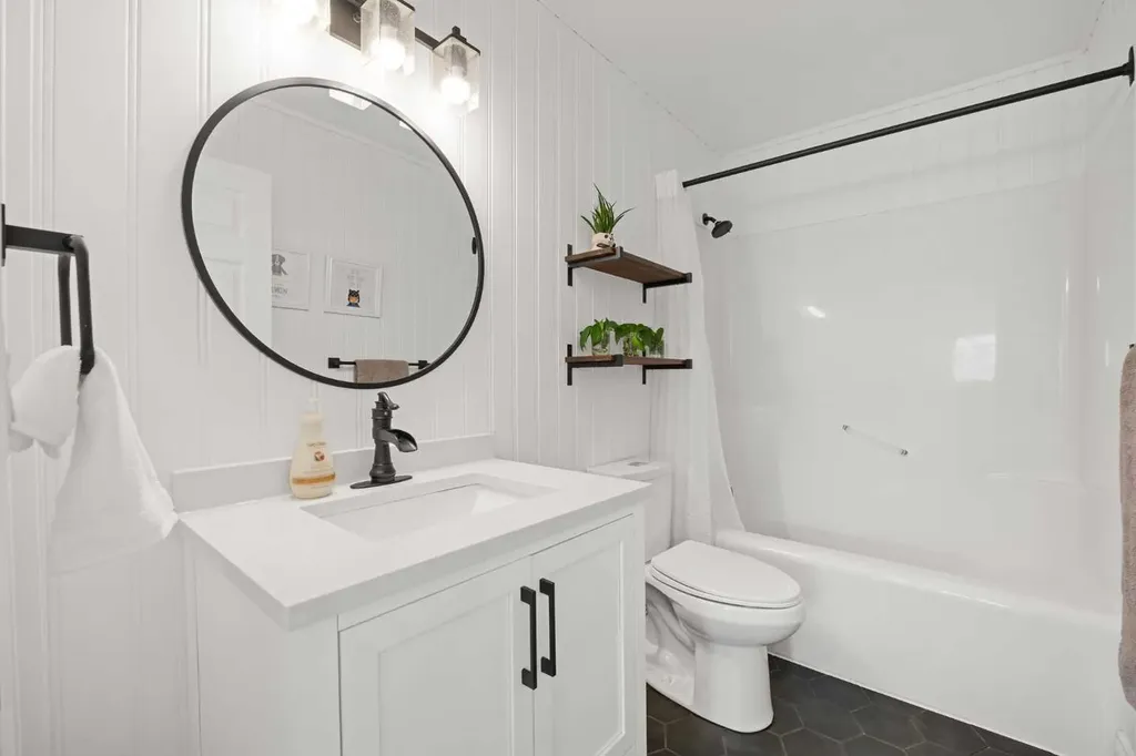 116 Cove Road Chestermere AB T1X 1E4