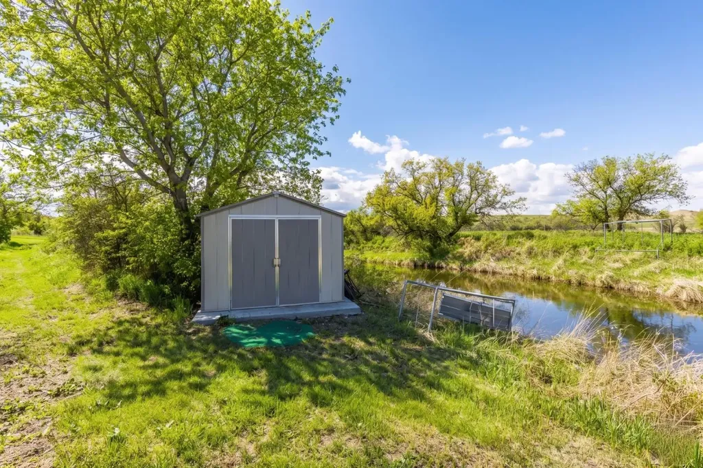 12016 Range Road 61a Rural Cypress County AB T1A 7G7