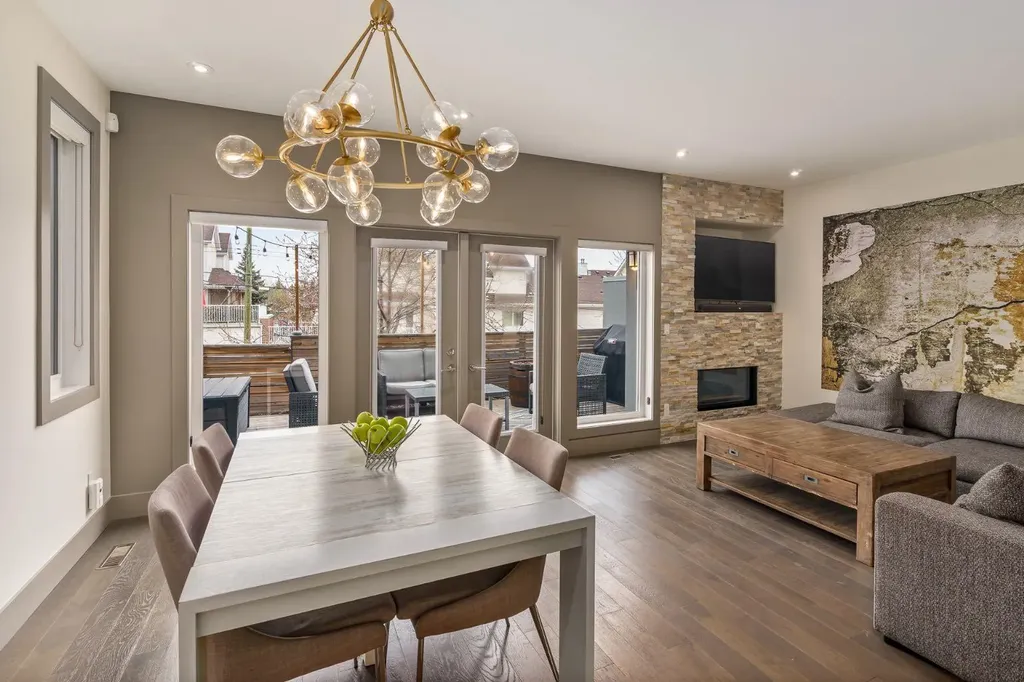 1826 37 Avenue SW Calgary AB T3E 3A3