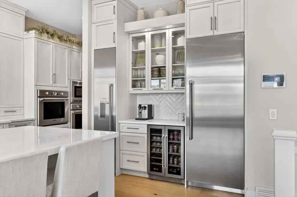 45 Cranbrook Rise SE Calgary AB T3M 2S8