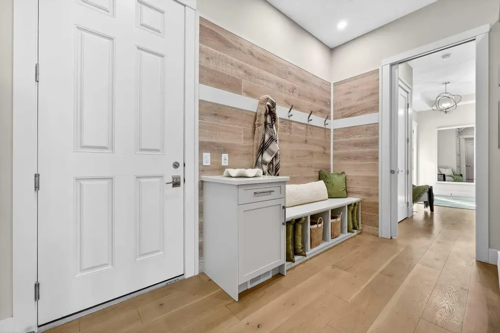 45 Cranbrook Rise SE Calgary AB T3M 2S8