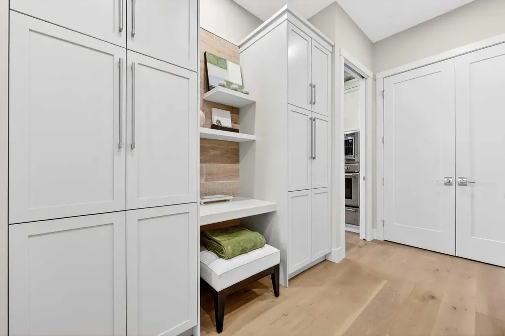 45 Cranbrook Rise SE Calgary AB T3M 2S8