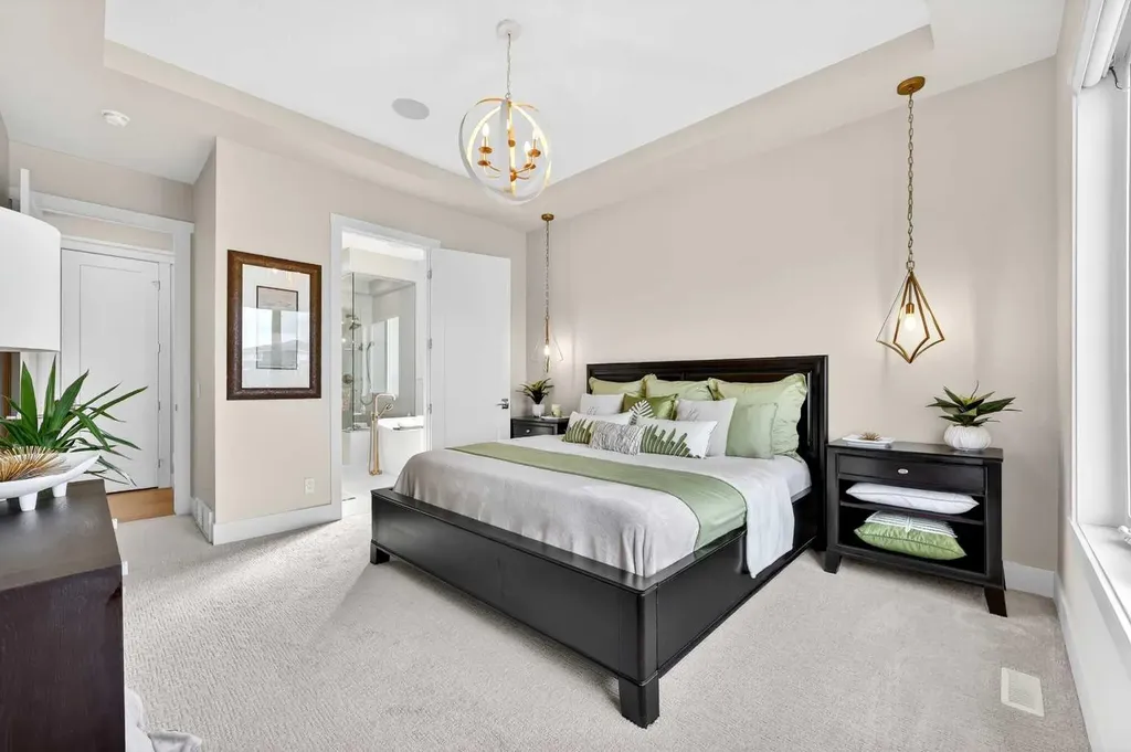 45 Cranbrook Rise SE Calgary AB T3M 2S8