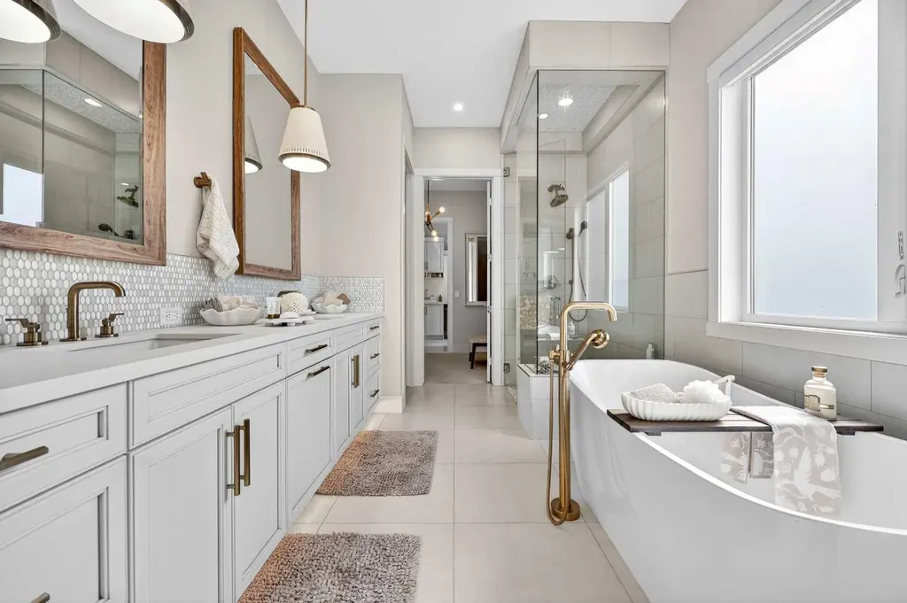 45 Cranbrook Rise SE Calgary AB T3M 2S8
