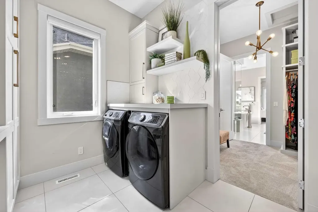 45 Cranbrook Rise SE Calgary AB T3M 2S8