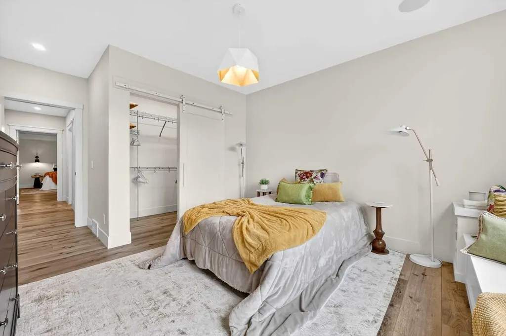 45 Cranbrook Rise SE Calgary AB T3M 2S8
