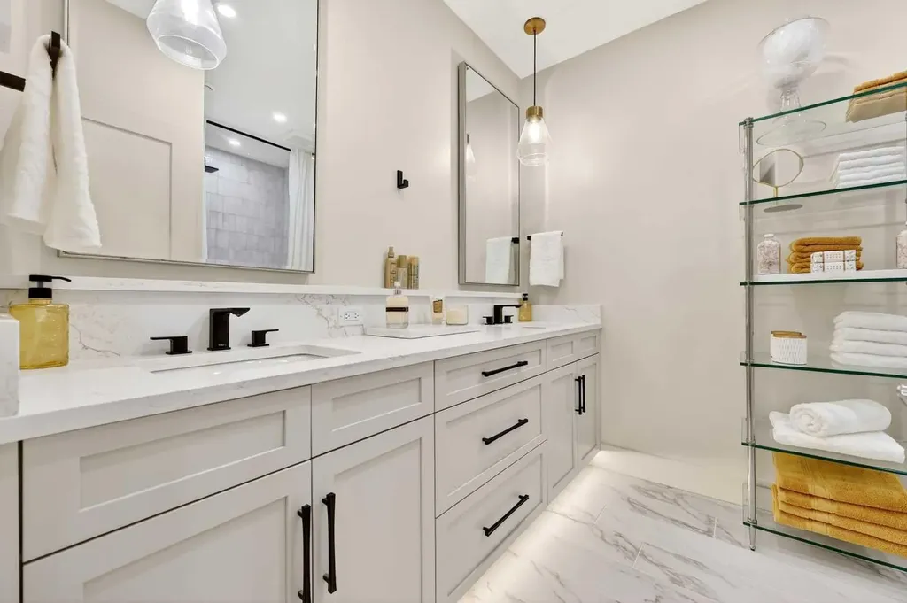 45 Cranbrook Rise SE Calgary AB T3M 2S8