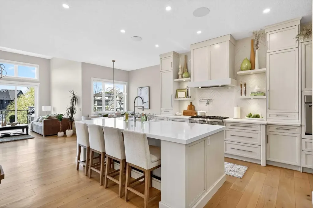 45 Cranbrook Rise SE Calgary AB T3M 2S8