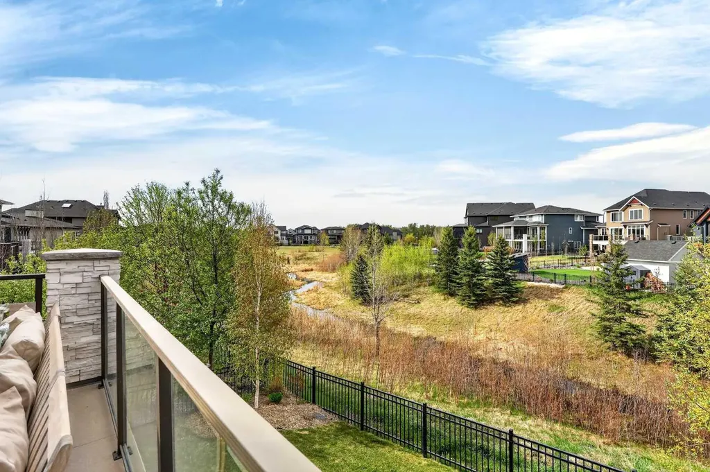 45 Cranbrook Rise SE Calgary AB T3M 2S8