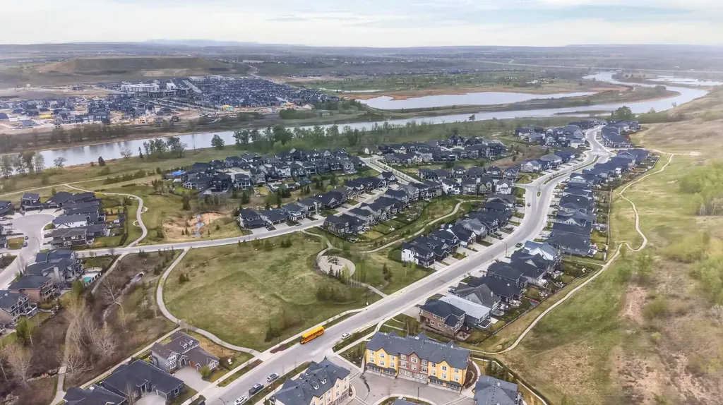 45 Cranbrook Rise SE Calgary AB T3M 2S8
