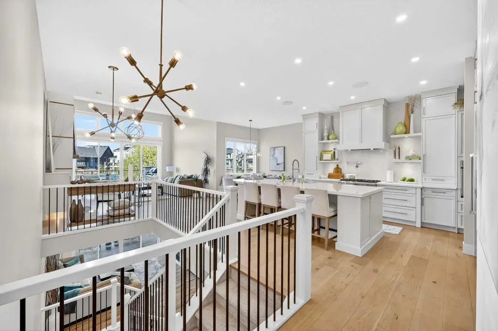 45 Cranbrook Rise SE Calgary AB T3M 2S8