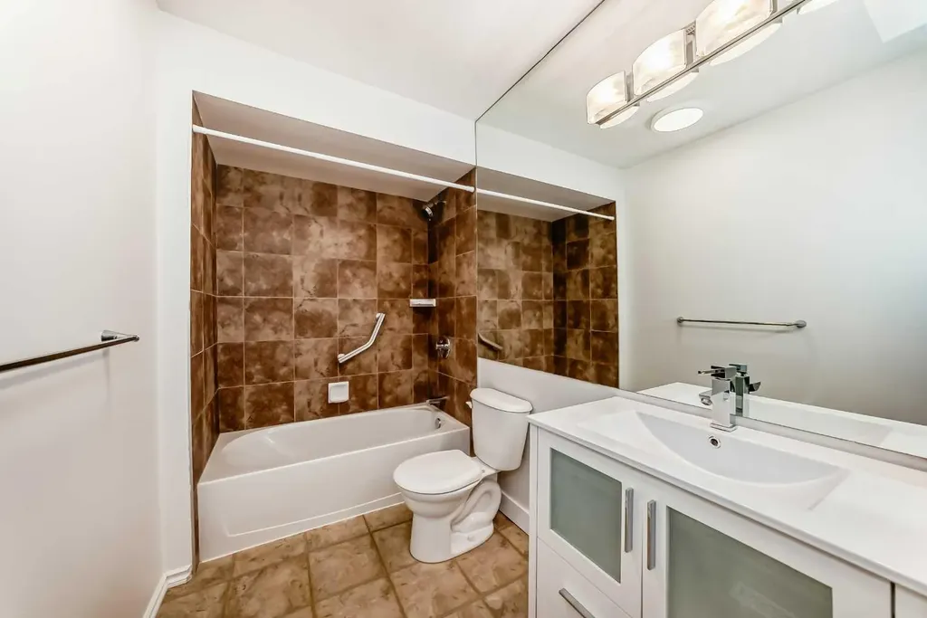 2520 Palliser Drive SW Calgary AB T2V4S9