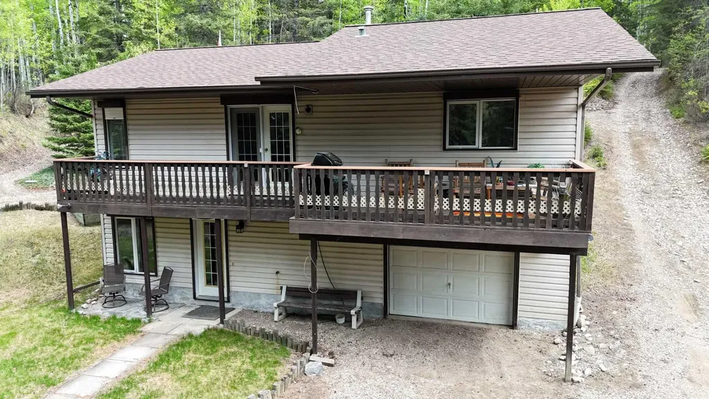 54431 Range Road 145a Rural Yellowhead County AB T7E 3W7
