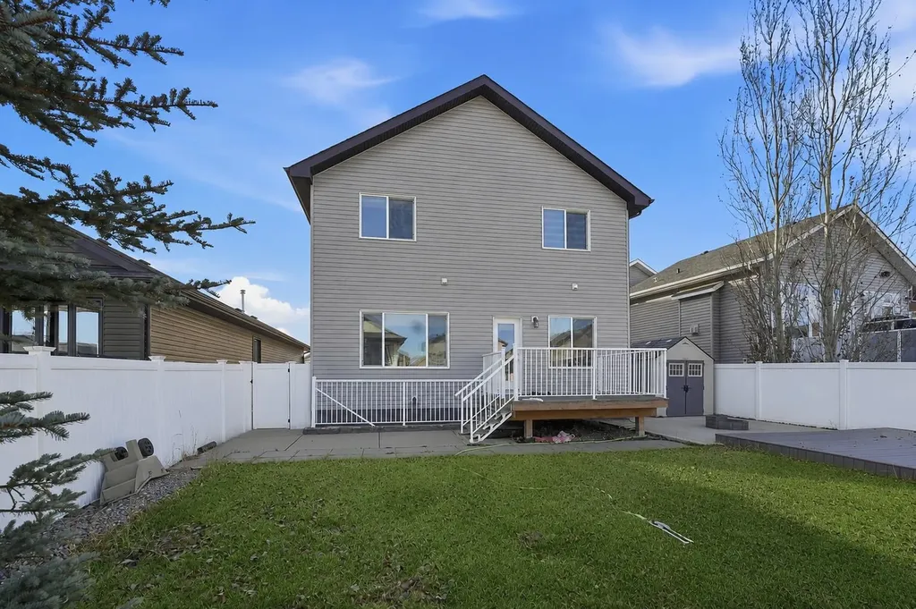 205 Van Slyke Way Red Deer AB T4R 0N7