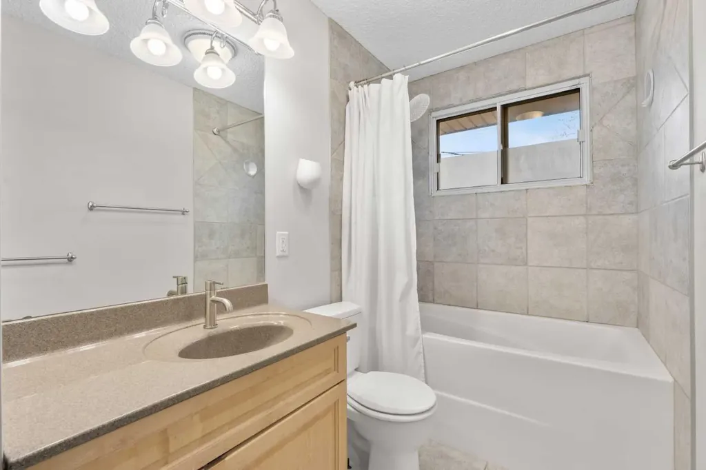 2420 Langriville Drive SW Calgary AB T3E 5G8