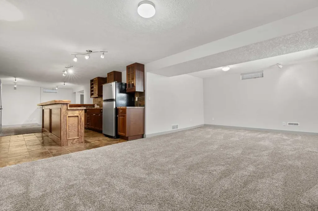 2420 Langriville Drive SW Calgary AB T3E 5G8