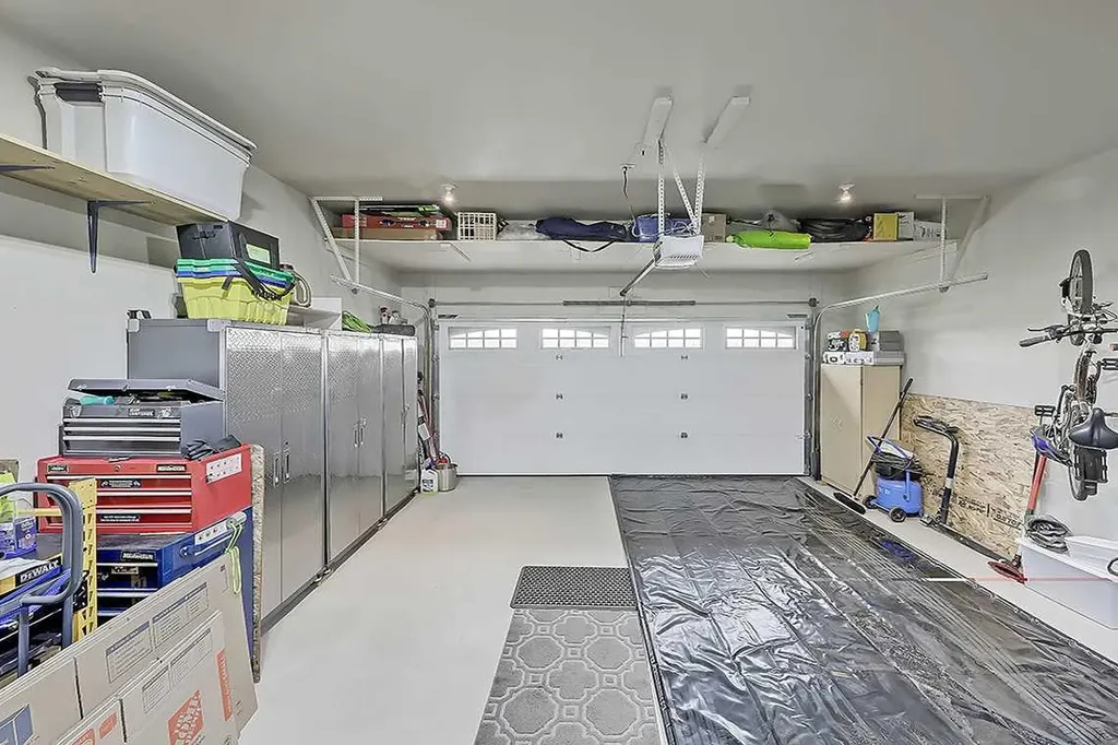 42 Sundown Close SE Calgary AB T2X 2X3