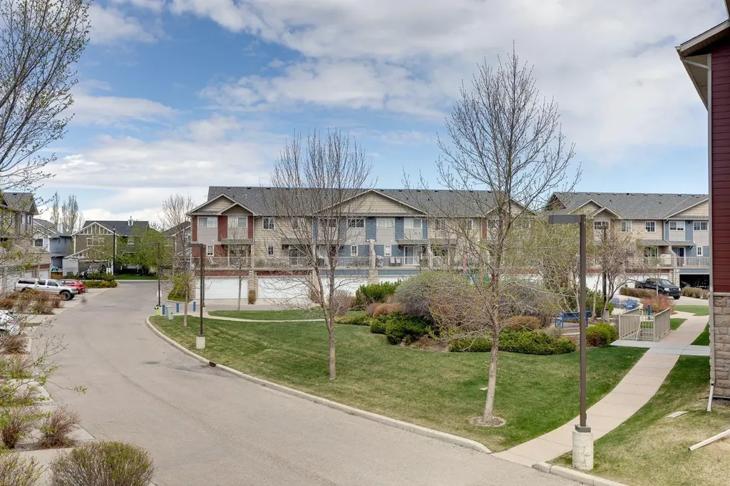 2370 Bayside Road SW Airdrie AB T4B 0N1