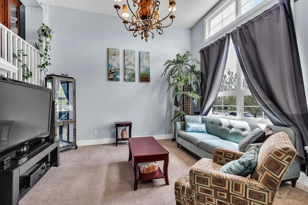 2370 Bayside Road SW Airdrie AB T4B 0N1