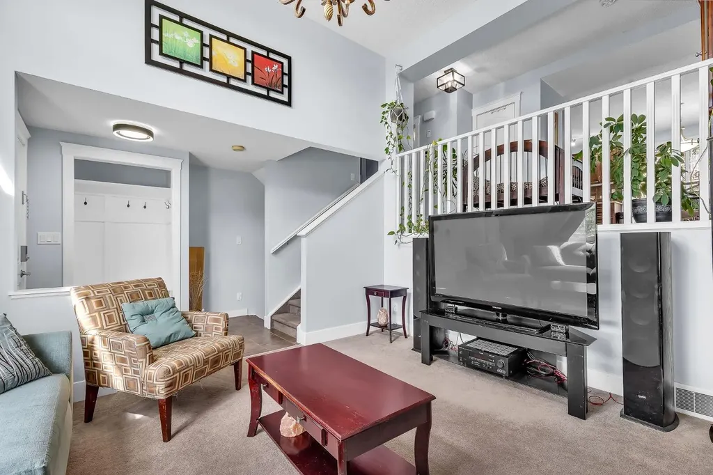 2370 Bayside Road SW Airdrie AB T4B 0N1