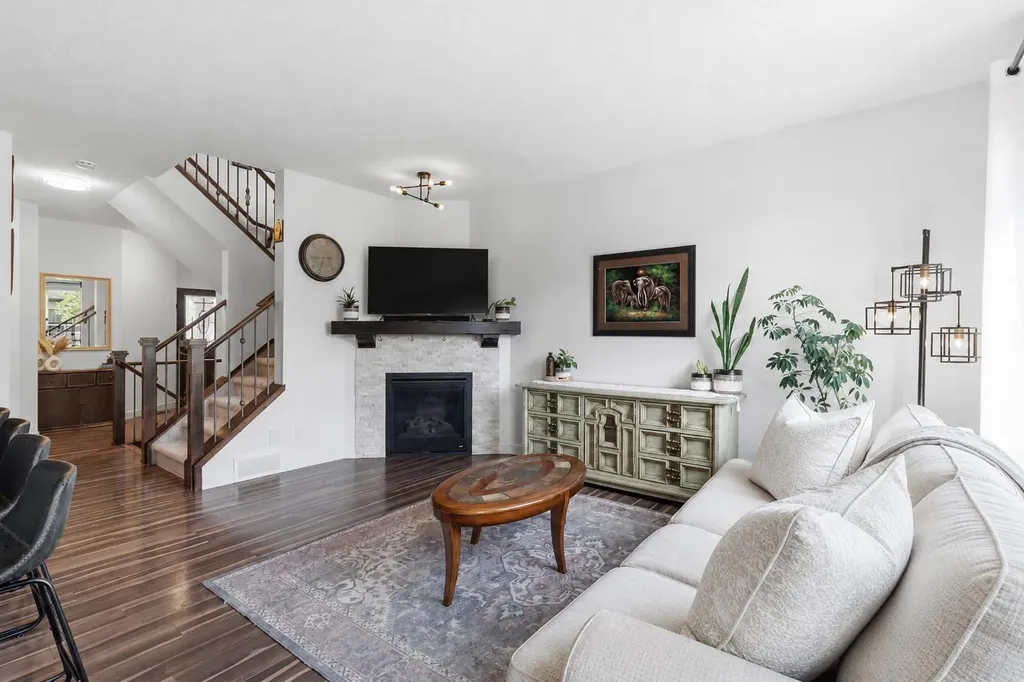 1023 Kings Heights Road SE Airdrie AB T4A 0M5