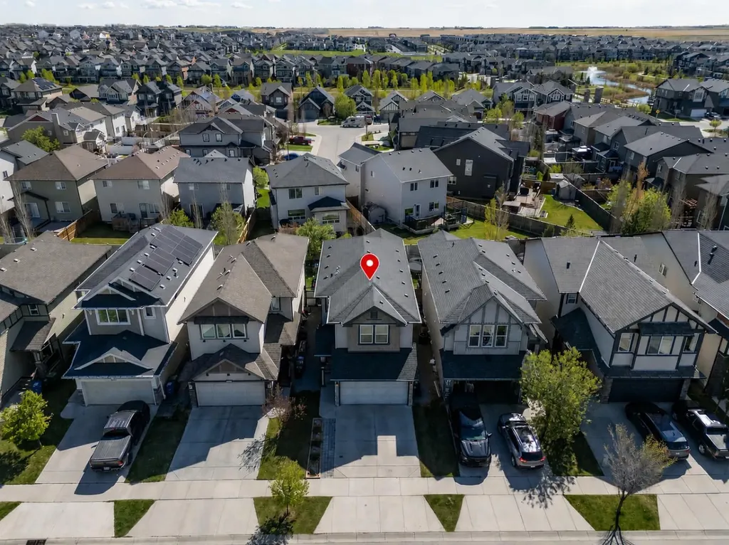 1023 Kings Heights Road SE Airdrie AB T4A 0M5