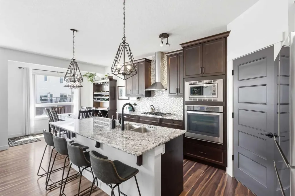 1023 Kings Heights Road SE Airdrie AB T4A 0M5