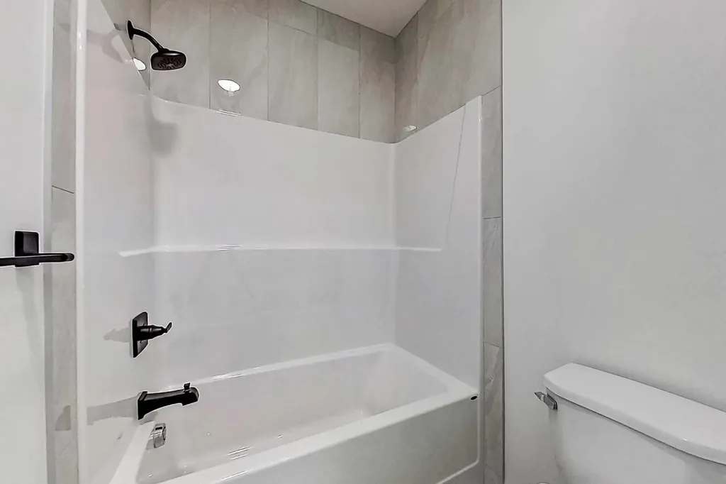 115 Chelsea Channel Chestermere AB T1X 2T1