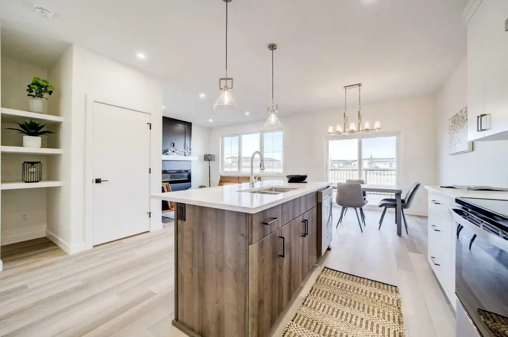 393 Rivergrove Chase W Lethbridge AB T1K 8E9
