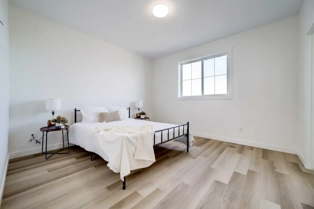 393 Rivergrove Chase Lethbridge AB T1K 8E9