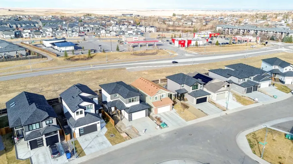393 Rivergrove Chase Lethbridge AB T1K 8E9