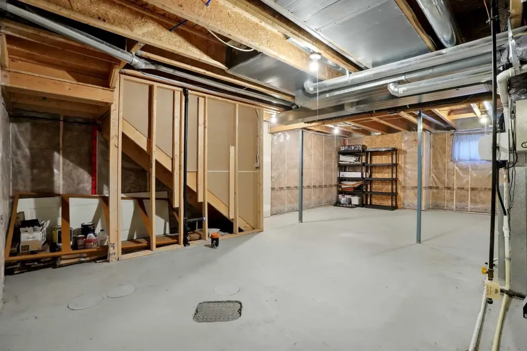 314 Auburn Crest Way SE Calgary AB T3M 1T2
