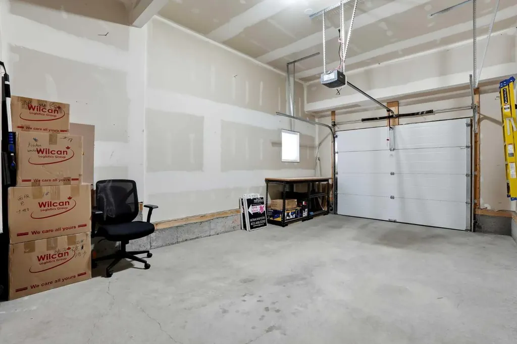314 Auburn Crest Way SE Calgary AB T3M 1T2