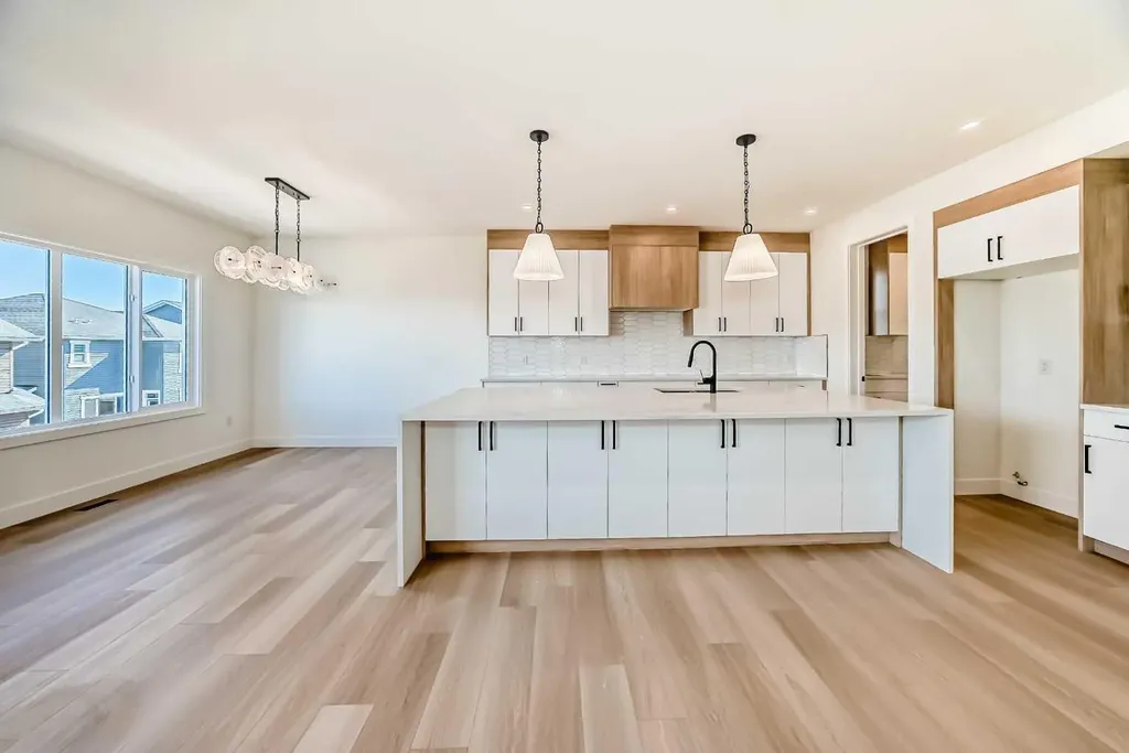407 Rivercrest Road Cochrane AB T4C 3C6