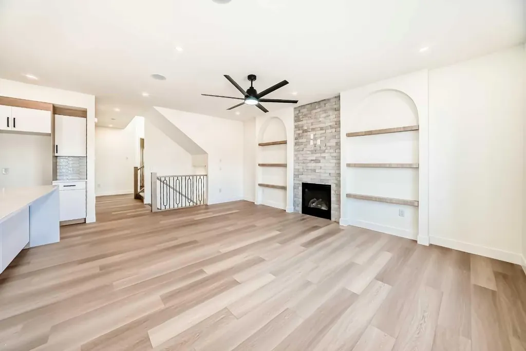 407 Rivercrest Road Cochrane AB T4C 3C6