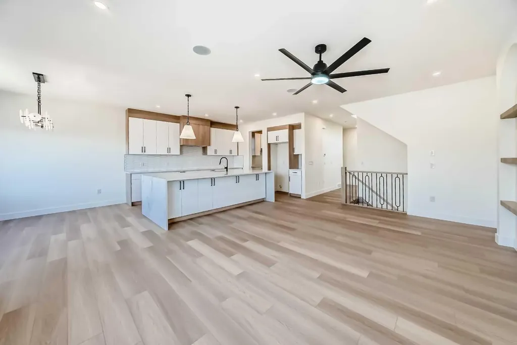 407 Rivercrest Road Cochrane AB T4C 3C6