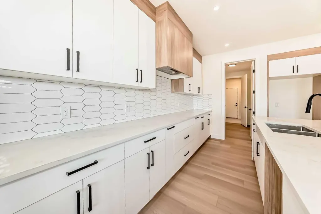 407 Rivercrest Road Cochrane AB T4C 3C6