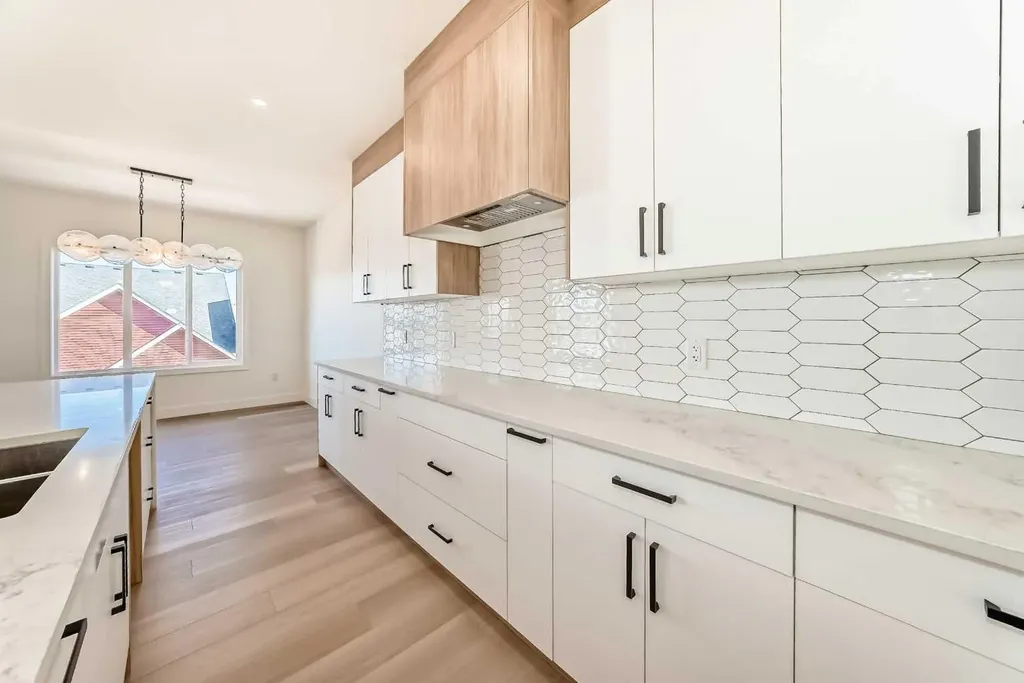 407 Rivercrest Road Cochrane AB T4C 3C6