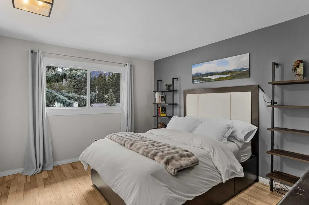 630 3rd Street Canmore AB T1W 2J5