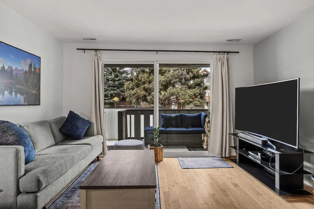 630 3rd Street Canmore AB T1W 2J5