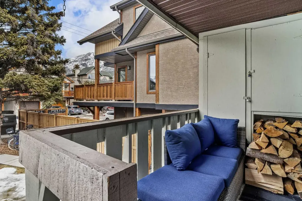 630 3rd Street Canmore AB T1W 2J5